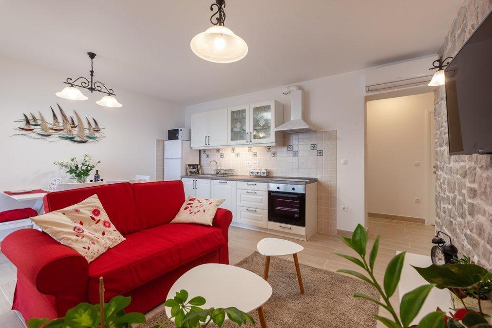 Apartmani Mirona - Tučepi Eksteriør billede