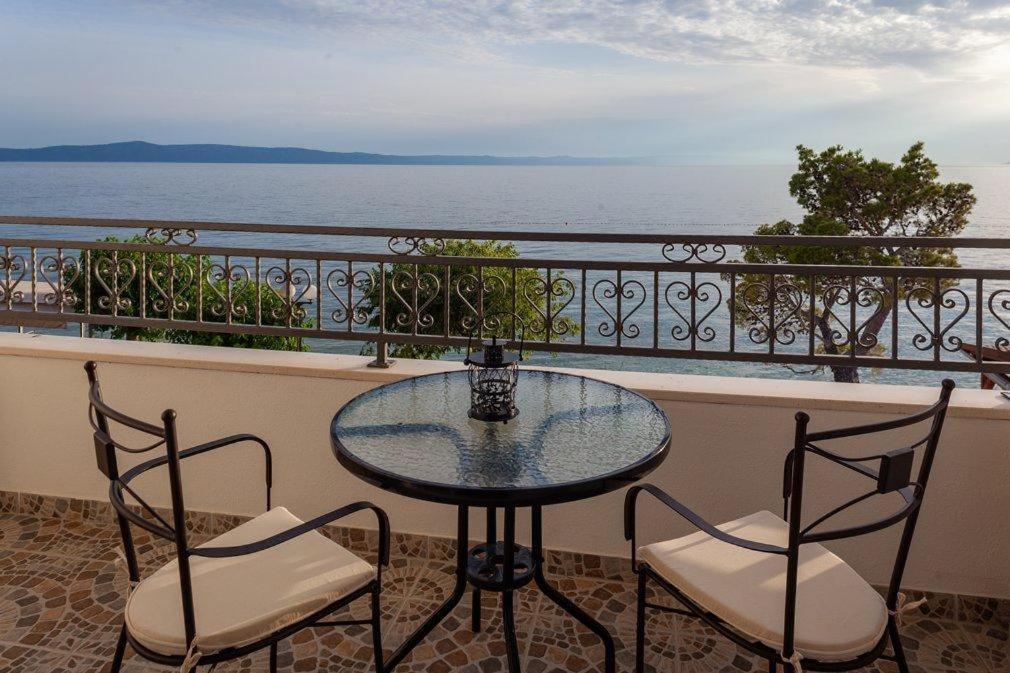 Apartmani Mirona - Tučepi Eksteriør billede