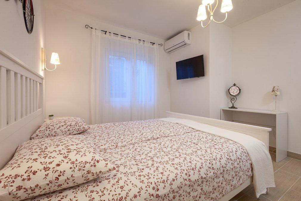 Apartmani Mirona - Tučepi Eksteriør billede