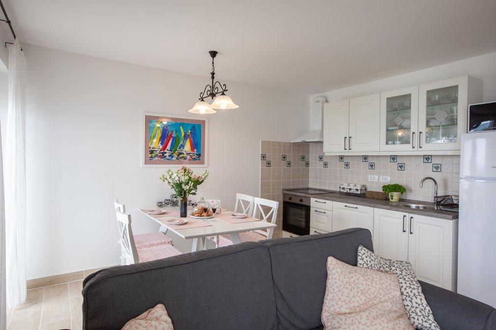 Apartmani Mirona - Tučepi Eksteriør billede