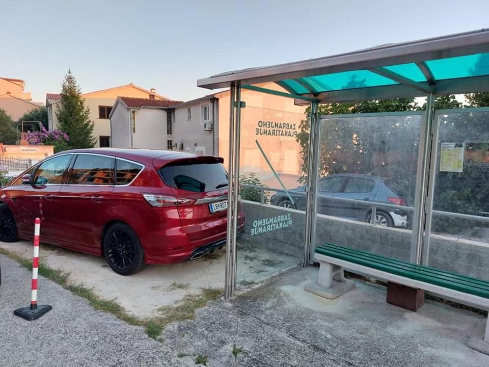 Apartmani Mirona - Tučepi Eksteriør billede